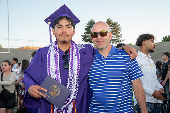 ArnoldUriostegui_PHSGraduation2025-70