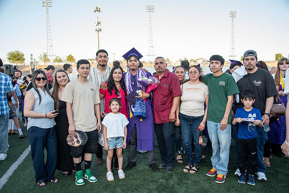 ArnoldUriostegui_PHSGraduation2025-45