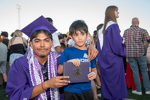 ArnoldUriostegui_PHSGraduation2025-47