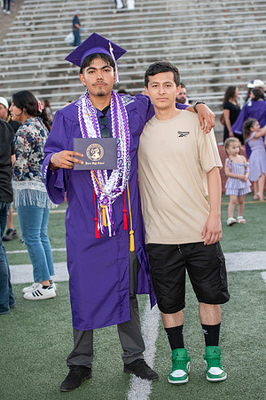 ArnoldUriostegui_PHSGraduation2025-96